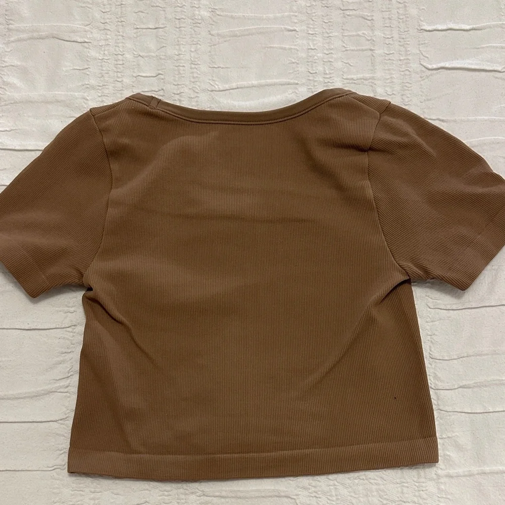 Garage Crop Top - Picture 5 of 5